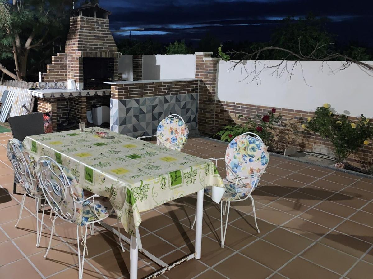 Burguillos de Toledo Chalet Villa Maria A 10 Minutos De Puy Du Fou מראה חיצוני תמונה