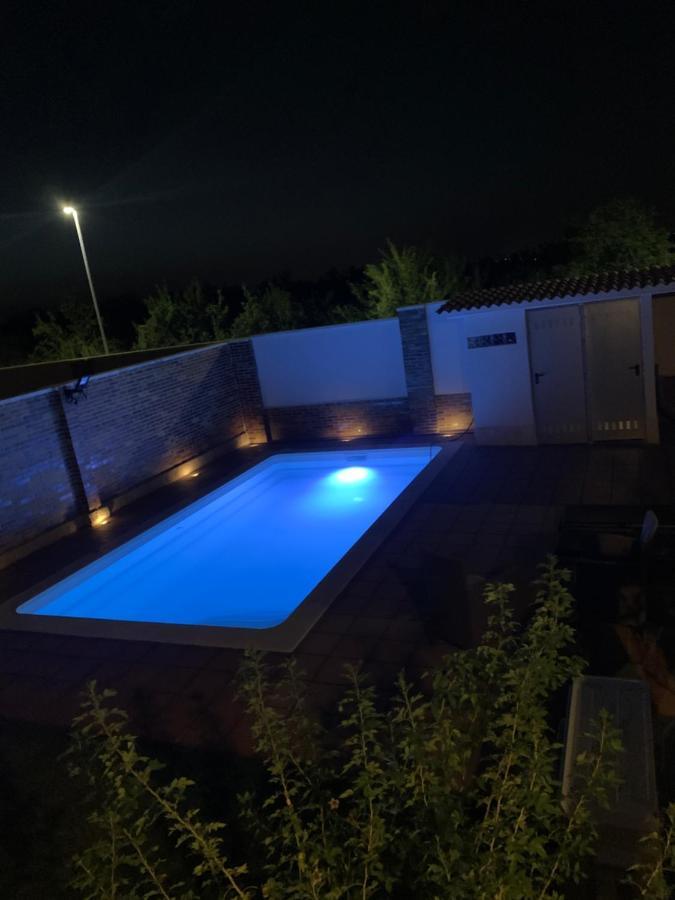 Burguillos de Toledo Chalet Villa Maria A 10 Minutos De Puy Du Fou מראה חיצוני תמונה